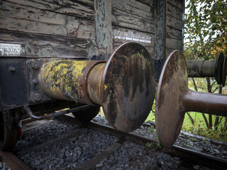 Puffer des alten eisenbahnwaggons