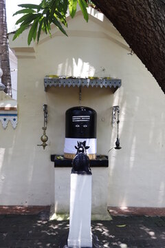 Lord Shiva Eye Opening Rare Image. Shiva lingam and Nandi statue 