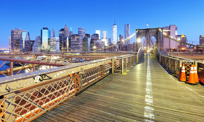 New York, Brooklyn bridge at nigth, USA