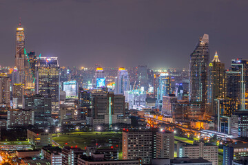 Obraz premium Bangkok City - Aerial view beautiful sunset Bangkok city downtown skyline of Thailand , cityscape at night on 2020 , landscape Bangkok Thailand