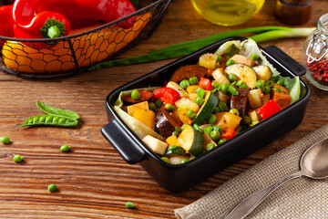 Vegan stew. Prepared in a roasting pan.