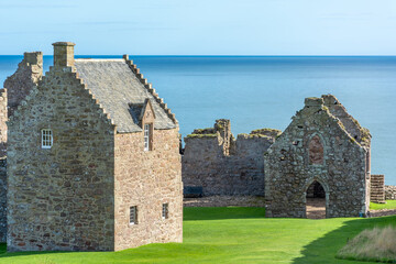 Fototapeta na wymiar Dunnottar Castle in Scotland on the North Sea coast, beautiful landscape