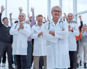 Fototapeta na wymiar doctors and patients clap their hands. applaud and enjoy success
