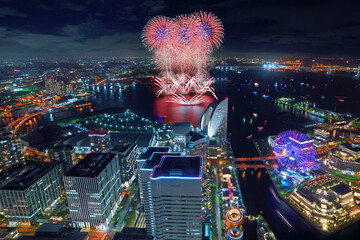 横浜ランドマークタワーから望むみなとみらいスマートフェスティバル