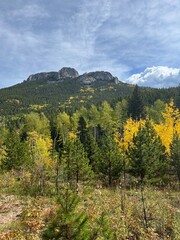 Hiking Seeing Fall Colors In Colorado
