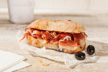 Ham sandwich on olive bread