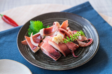 生食用煮いかの刺身