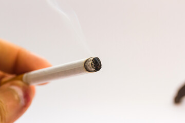 Obraz premium Cigarettes in a man's fist