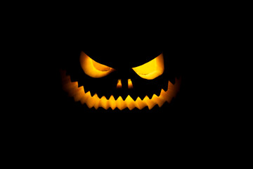 luminous jolly roger outline on black background, halloween symbol isolate on black