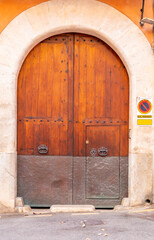 Alte Holztüre in Spanien