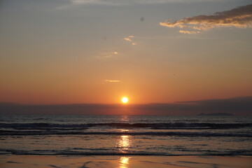 Naklejka premium sunset on the beach