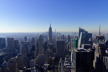 Ausblick auf Downtown Manhattan und Empire State Building vom Rockefeller Center, Manhattan, New York City, New York