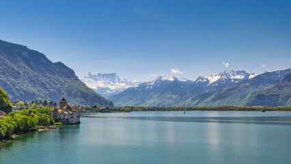 Obraz na płótnie Canvas A view of Lake Lehmann from Montreux, Switzerland