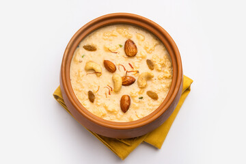 Nolen Gurer Chanar Payesh or Milk pudding of cottage cheese, rice and jaggery, bengali sweet recipe