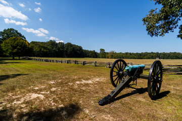 Fototapeta na wymiar American civil war cannons at Shiloh National Military Park