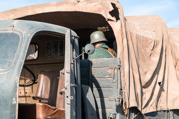 second world war nazi soldiers in war truck