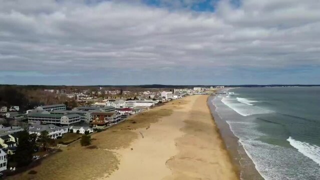 A long pan of the coast of Old Orchard Beach in Southern Maine