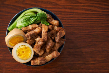 ルーローハン