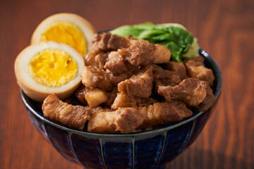 ルーローハン