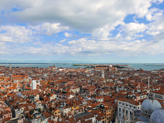 vista aerea dei tetti di venezia dal campanile di san marco