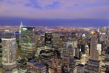 Ausblick auf Midtown und Downtown Manhattan und Empire State Building vom Top of the Rock...