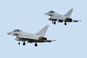 Aviones de combate aterrizando Eurofighter