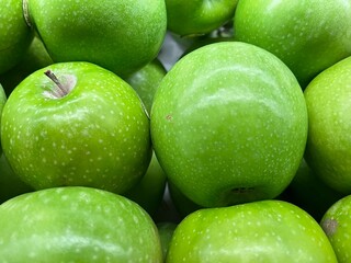 green apples background