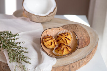 Coconut cookies, made from coconut flakes, copra, as a main ingredient.