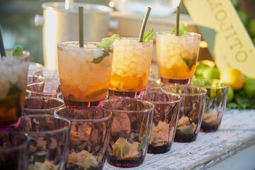 cócteles, tragos, alcohol, rico, sabroso, festejo, fiesta, celebración, alegria, bebida