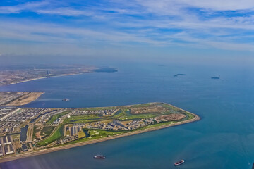 Obraz premium Jakarta's reclamation island view from above