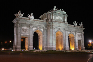 Fototapeta na wymiar Puerta de Alcala at night in the center of Madrid, Spain