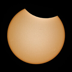 Partial solar eclipse - Jun 10, 2021 - Warsaw, Poland