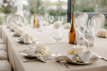 wedding reception table setting
