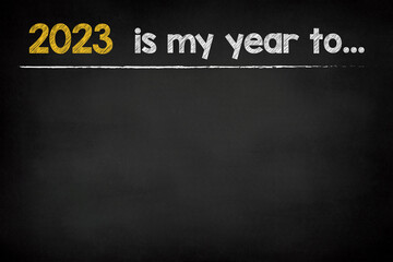 2023 new year expectations on chalkboard