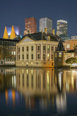 Fototapeta na wymiar Den Haag Mauritshuis at night