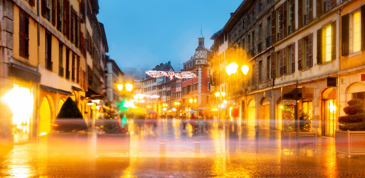 ChamberyBilder StockFotos & Videos. Adobe Stock