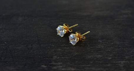 earing jewelrydiamond