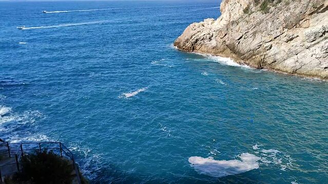 Praiano - Baia di Torre Grado dal sentiero di accesso