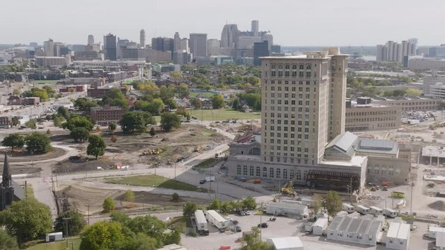 4K Aerial Michigan Central Station from Behind with Detroit