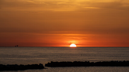 Sonnenaugang am Meer