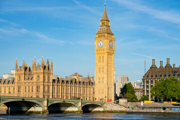 Fototapeta na wymiar Big Ben and Westminster bridge in London. England