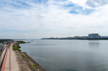 多摩川河口の風景