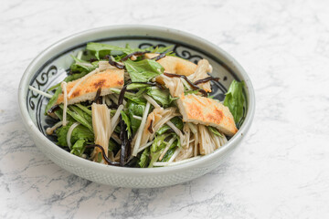 水菜と油揚げのサラダ