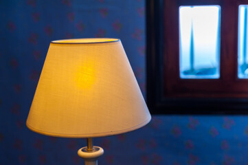 Lamp liner