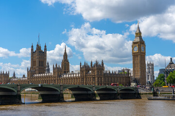 big ben and houses of parliament