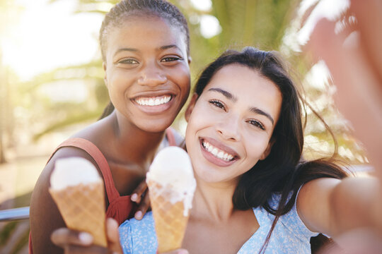 Women, ice cream or selfie in summer travel, holiday or vacation in Miami Florida. Zoom, happy or smile portrait of friends or fashion students pov for social media photograph with sweet dessert food