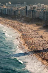 Papier Peint photo autocollant Copacabana, Rio de Janeiro, Brésil praia cheia de gente
