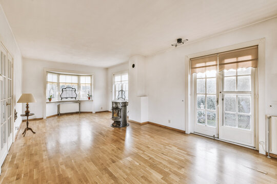 Light room with fireplace