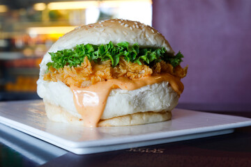 Spicy chicken burger 