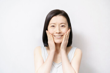 Fototapeta premium 女性スキンケアイメージ（40代・50代）